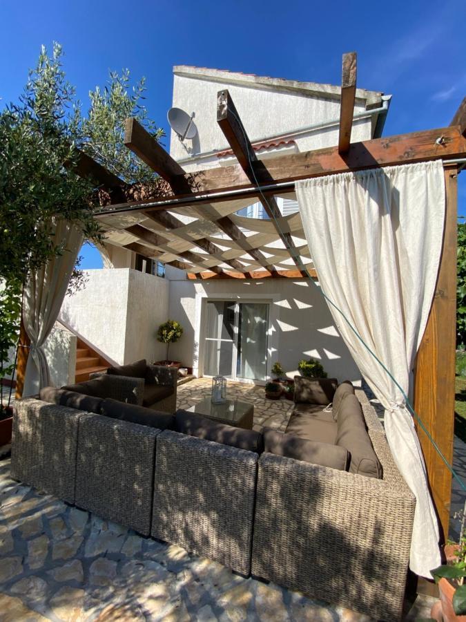 Beautiful Island House Ugljan Apartment Exterior photo